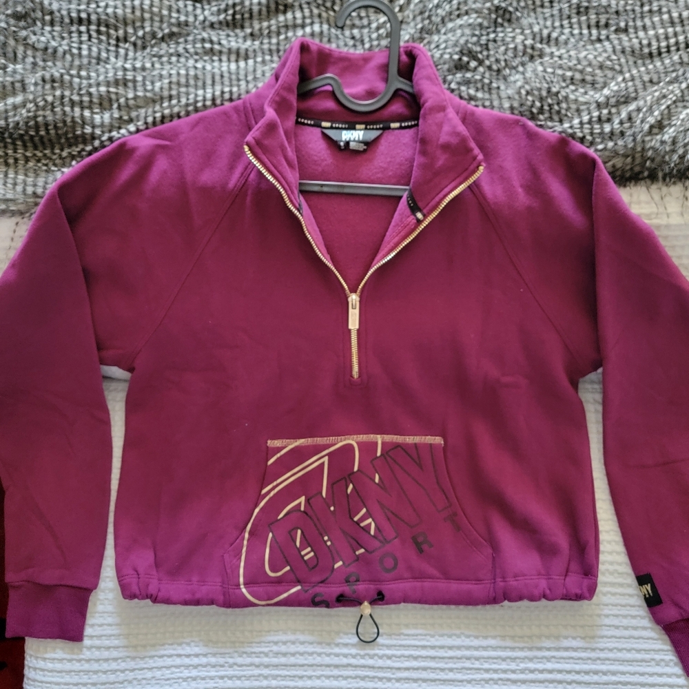 New DKNY Jeans Sweater Gold Trim Zippered Magenta